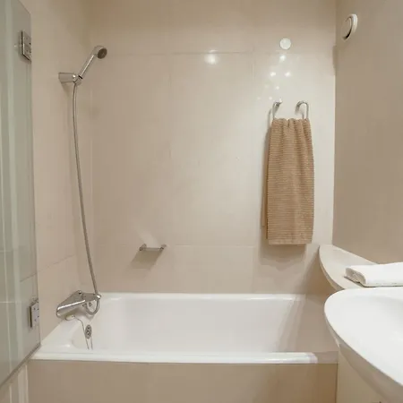 Grand Botanic Garden By Vacationy By Interhome Apartment *